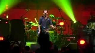 Pearl Jam - Lukin / Grievance (Live At The Garden &#39;03) 13