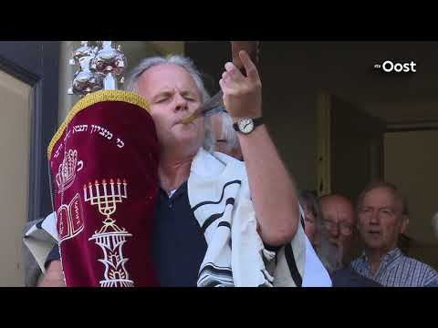 download lagu mp3 mp4 Synagoge Nederland, download lagu Synagoge Nederland gratis, unduh video klip Synagoge Nederland