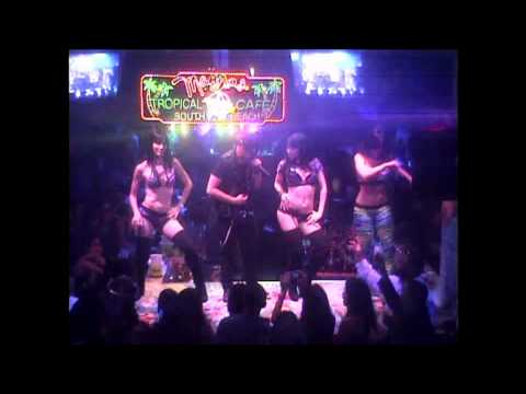 FITO BLANKO feat FUEGO "VIP" | MANGO'S TROPICAL CAFE 04-26-2011
