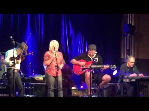 Melissa Kemper "Don't Worry" with 'The Time Jumpers'
