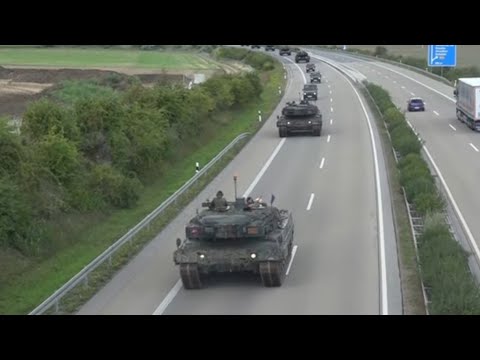 Panzerbataillon 393 marschiert per Kette auf A71!