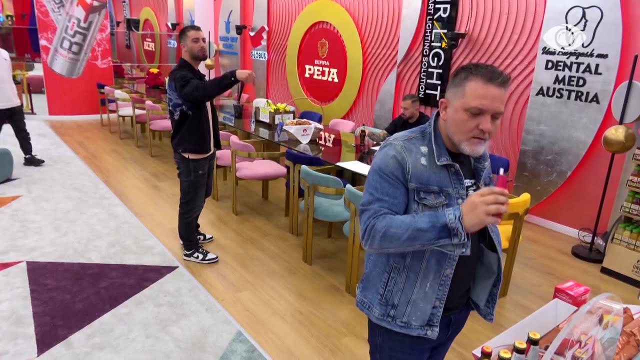 Pretendimet për ofendime që degraduan deri në debate patriotike mes Julit dhe Meritonit