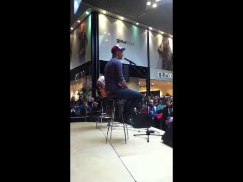 X Factor Winner 2013 Denmark - Chresten