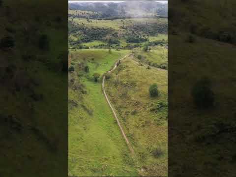 🌱🚜 FAZENDA À VENDA – PAVÃO/MG 📲 (33) 98873-8949