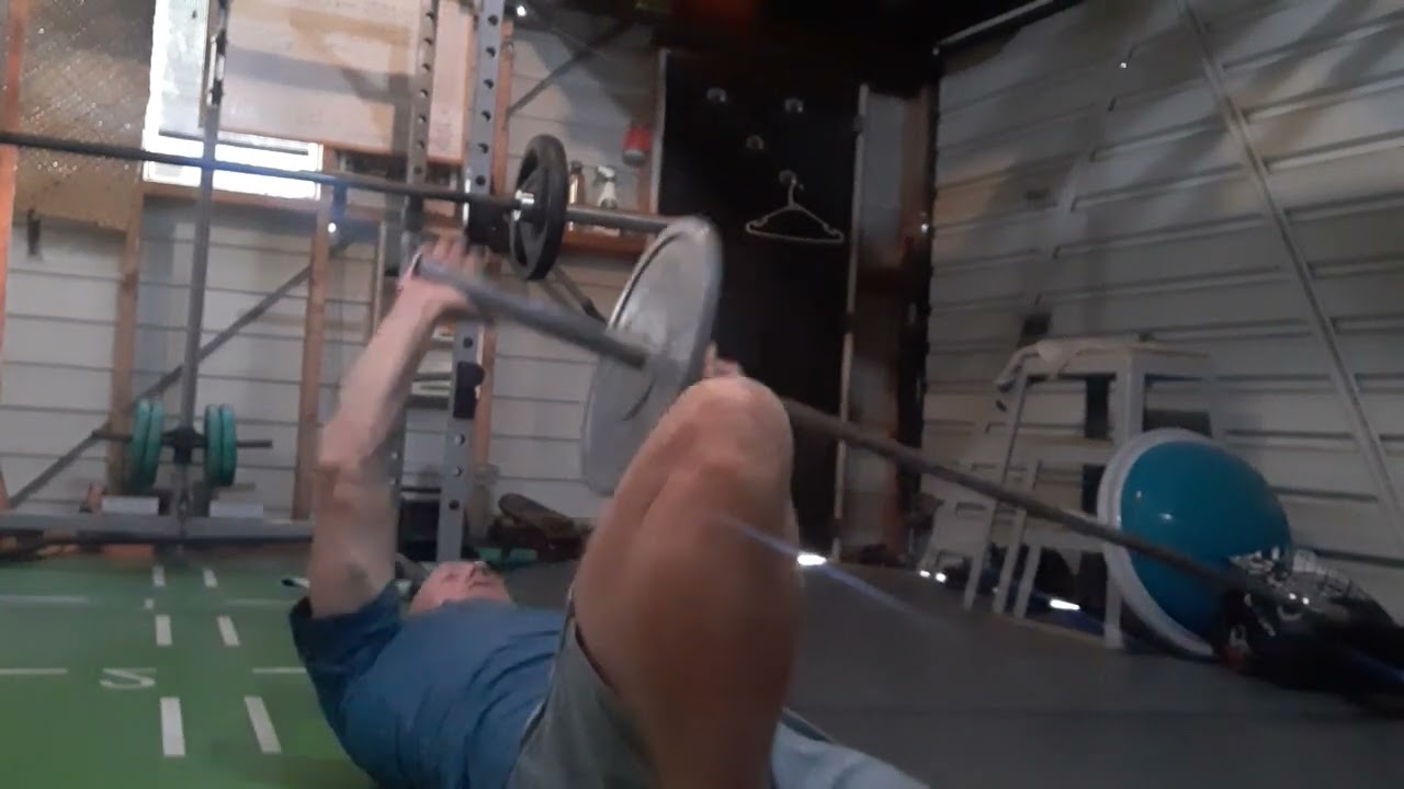 Gym Exercise - Prone landmine press