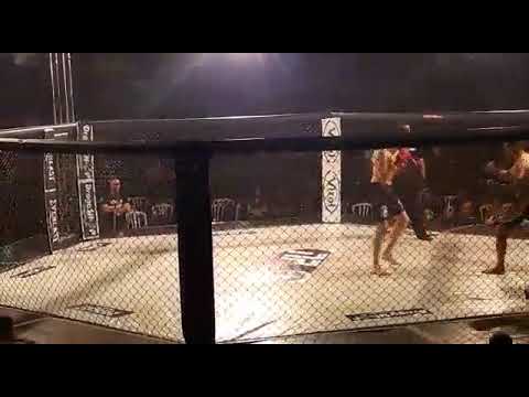 Luta de Alex demolidor