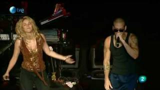 Shakira y René (Calle 13) - Gordita [Rock In Rio Madrid 2010].mkv