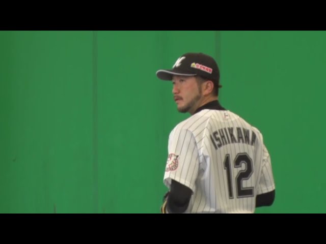 【春季キャンプ】WBCに出場予定のマリーンズ・石川がブルペンでじっくりと投げ込み