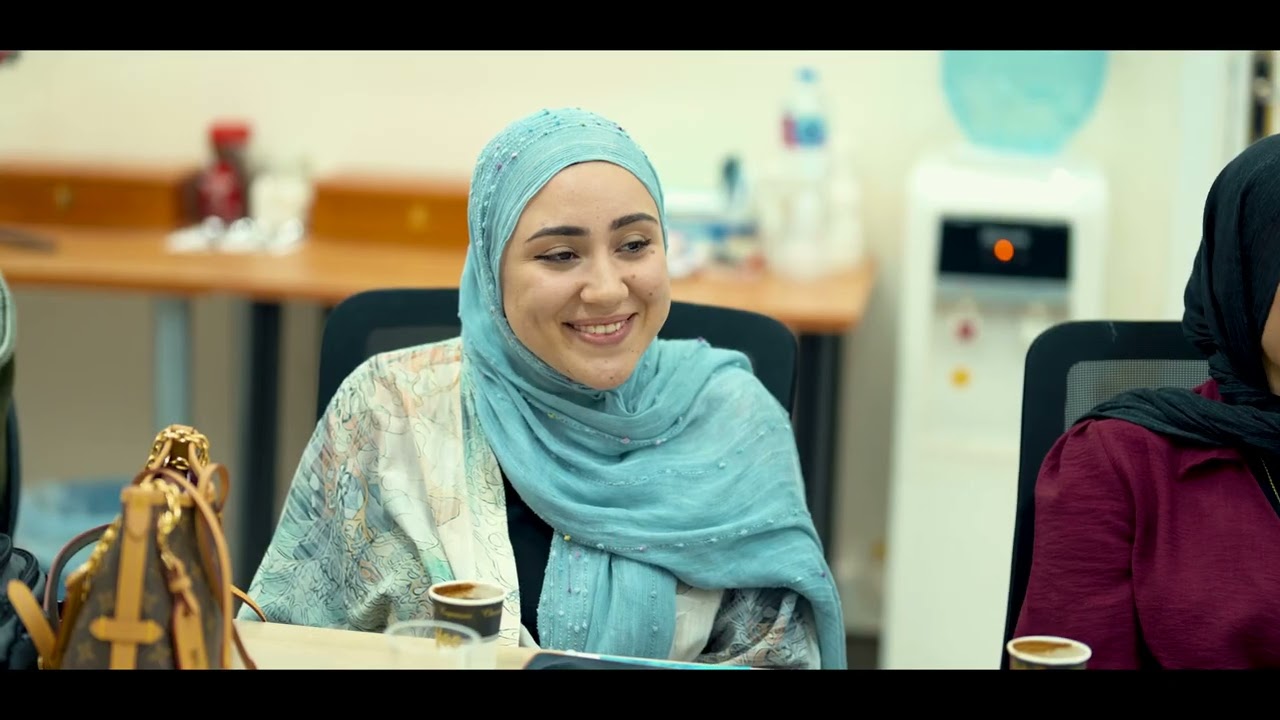 16 شابًا وشابة.رؤية واحدة.مستقبل يقوده الشباب. ✨