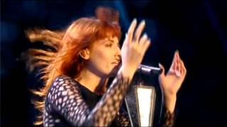 Florence + The Machine - What The Water Gave Me (Live Reading Festival 2012)