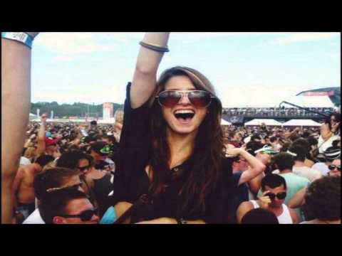 Stumbleine - She Stole the Beach (Bambarra Remix)