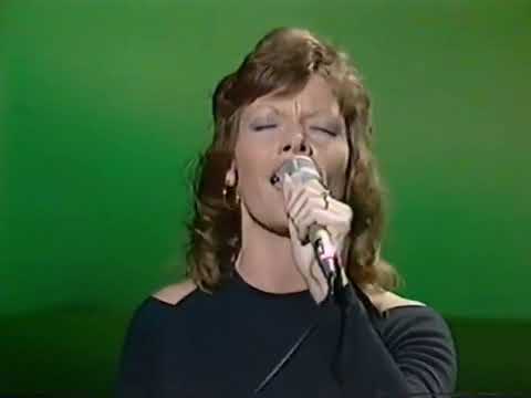 Alison MacCallum - Play Me (1970s)