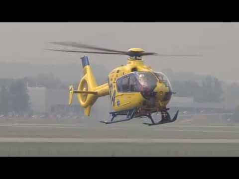 Dny NATO 2015 - záchrana pacienta z vrtulníku