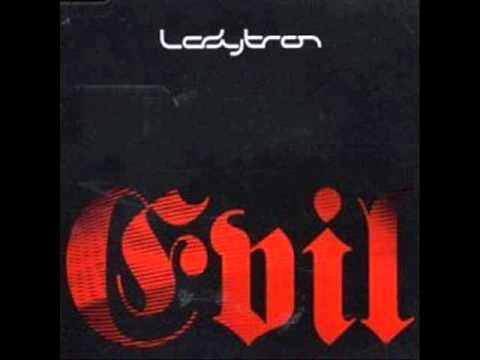 Ladytron - Evil (Ewan Pearson Radio Edit)