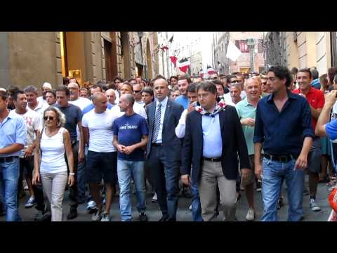 Istrice Cavallo e Canta per la Strada