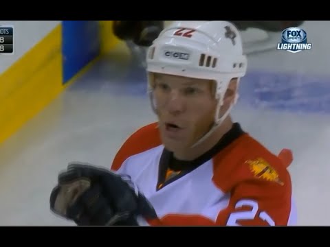 Kulikov Injury + Thornton and Brown Share a Few Words