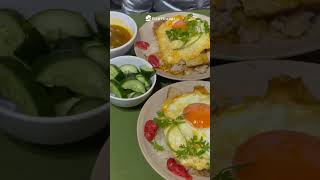 Xôi Ông Hòa:  A Must-Try Sticky Rice in Hanoi