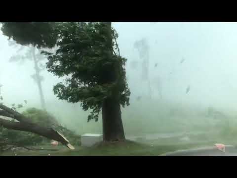 Cedar Rapids, Iowa - Derecho Caught on Camera