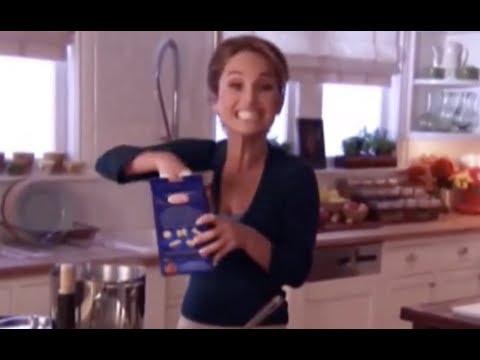 Giada De Laurentiis being mucho freakin italiano for 3 minutes