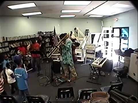 When the Saints Go Marching In | Ft. the Dancing Kids from Duxberry Elementary