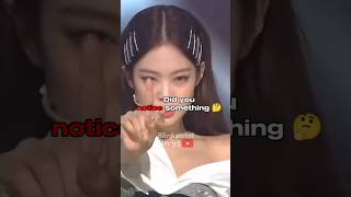 Download lagu Did you NOTICE something during the Solo? 🤔#jennie #jenniesolo #trending #blink mp3