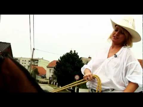 Iveta Bartošová, jaká doopravdy je. Již brzy na Pětce!