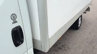 IVECO 35 box truck | Image 4 - Autoline