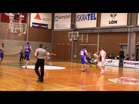 slovenska-kosarka.si: Koš Aleksandra Vojičića na tekmi Elektro GP:LTH Castings