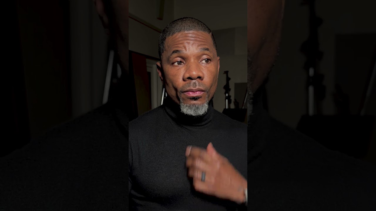 Wait… I like turtlenecks too 👀