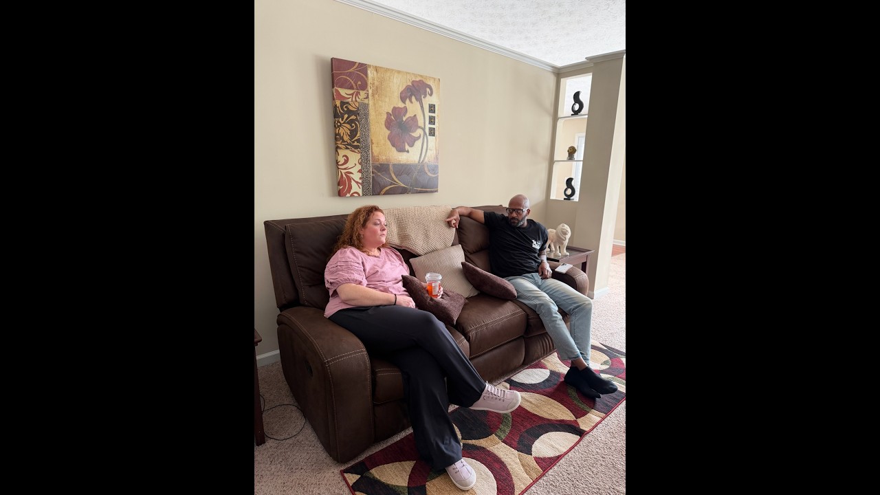 Larry confronts Bethany for calling and asking about Sharra and Miami in front of her Mom