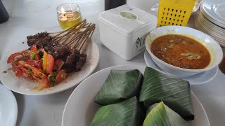 preview picture of video '#satemaranggi #purwakarta #kuliner Mudik Imlek + Kuliner Sate Maranggi H. Yetti Purwakarta - Vlog 1'