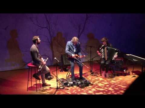 Didier Lockwood, Vincent Peirani & David Enhco "Spain" @ Théâtre de l'Oeuvre (Live in Paris)