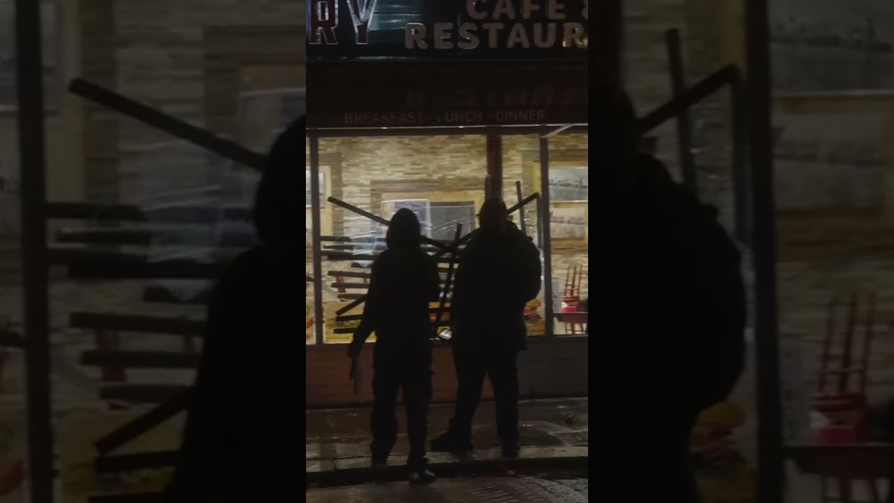 Publish Author/Film Director KB on set with Cast & Crew for BMTs Plan B 🔜 #BMTsComicUniverse