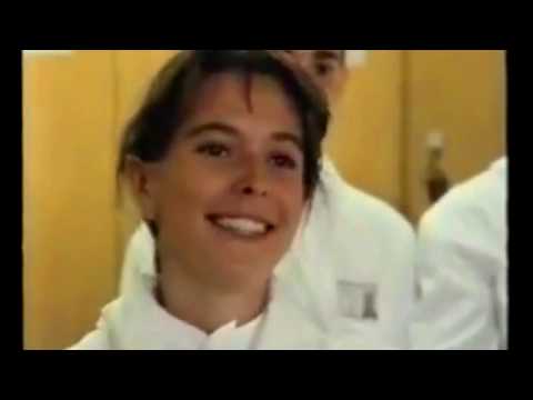 Bienvenue En France Episode 10 - Lecon De Cuisine ("French for beginners / Français pour débutant")