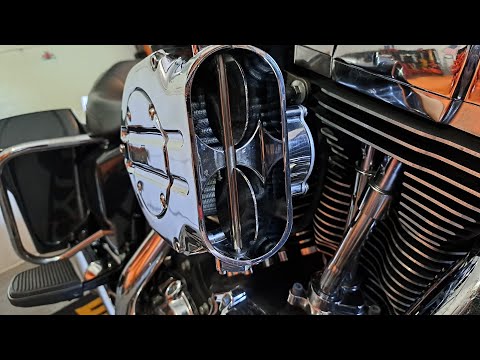 Kuryakyn Hypercharger in action on Harley-Davidson Road King 2008.