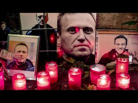 Leiche von Alexej Nawalny in Salechard, sie weist blaue Flecken auf