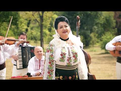 Angelica STANESCU - My mother with many longings