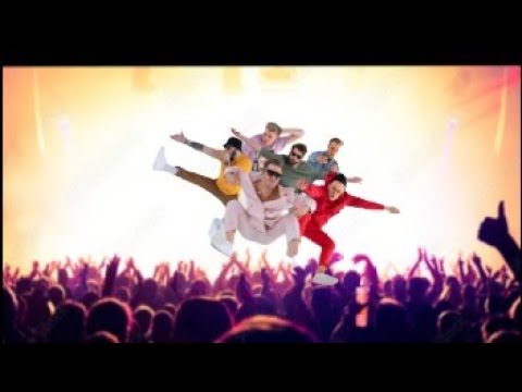 The singer from Citi Zeni falls from stage | Eurovision London PreParty