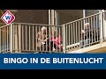 Balkonquiz met bingo in plat Haags voor bejaarde Scheveningers - OMROEP WEST