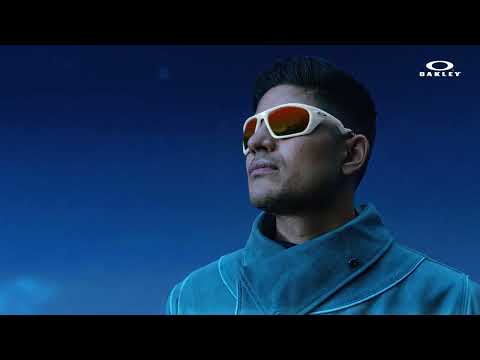 Oakley | Artifacts from the Future | Shubman Gill