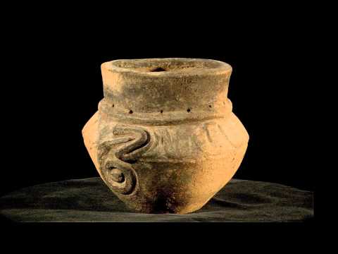 Jomon pottery patterns and its meanings