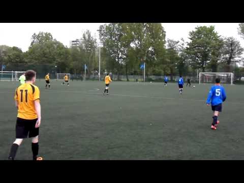 Amsterdamcup B junioren 2013 Finale poule Cheshunt FC  Olympia Haarlem B1