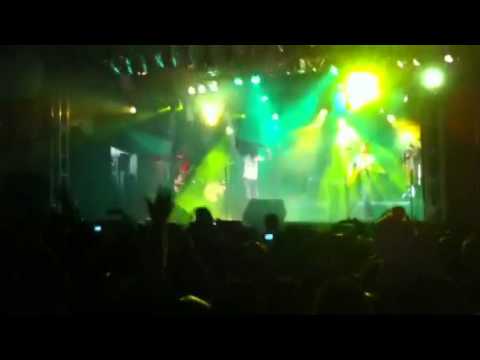 Videoclip de Reggae das Tramandas (Ao Vivo) — Armandinho