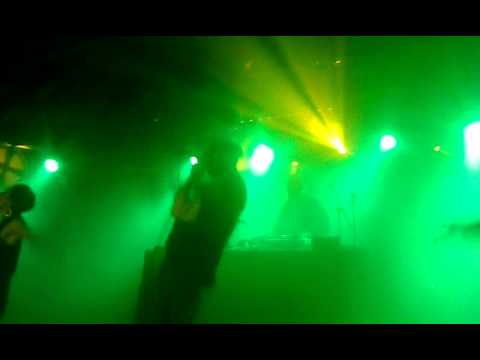 Halve neuro optreden