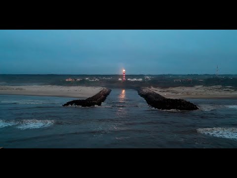 Donde Uruguay despierta y Brasil ilumina.. Faro Barra do Chui 4K
