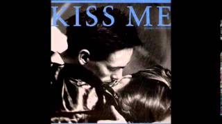 Stephen Duffy - Kiss Me (1985 Version)