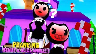 PRANKING BENDY & ALICE ANGEL - LEAH TURNS THEIR HOME INTO A CANDY HOUSE!! Minecraft Adventure