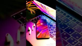 Download the video "how to use two applications with splitscreen button"