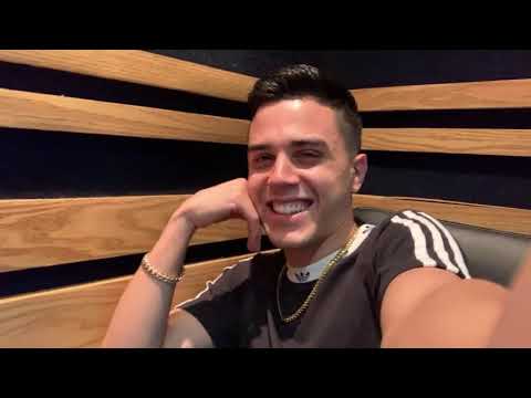 Me Siento Bien Remix (Live)