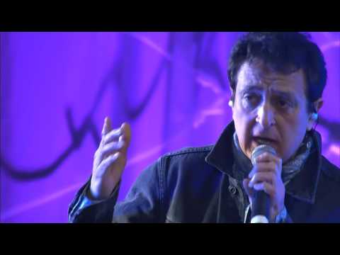 Concert "Volem acollir" - "Venim del nord, venim del sud", amb Manolo García i Lluís Llach